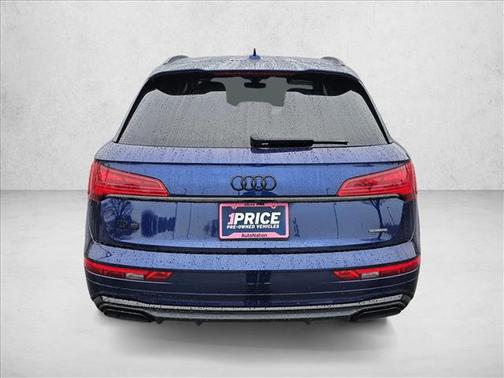 2022 Audi Q5 45 S line Premium Plus