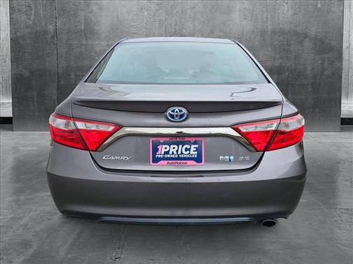 2015 Toyota Camry Hybrid SE
