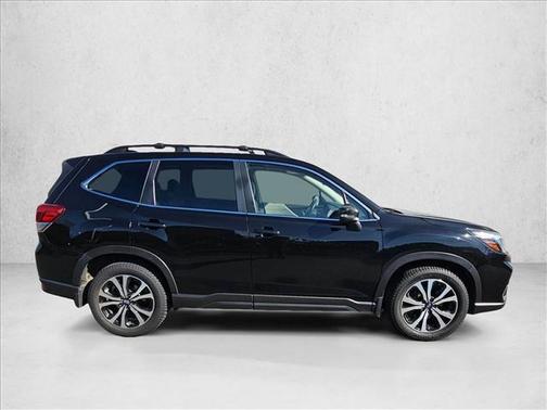 Crystal Black Silica 2019 Subaru Forester Limited