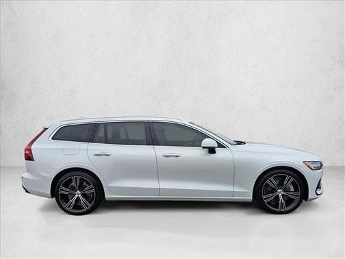 2019 Volvo V60 T6 Inscription