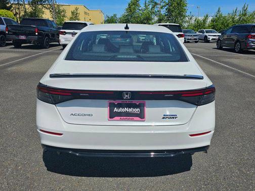 2025 Honda Accord Hybrid Base