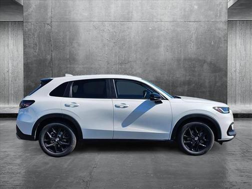 2025 Honda HR-V AWD Sport