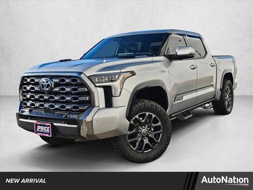 2022 Toyota Tundra Hybrid Platinum