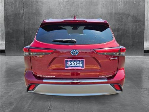 2020 Toyota Highlander Hybrid Platinum
