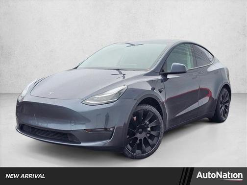 Silver/Gray 2023 Tesla Model Y Long Range Dual Motor All-Wheel Drive