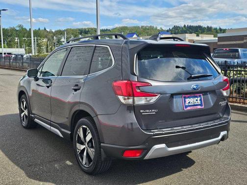 Magnetite Gray Metallic 2021 Subaru Forester Touring