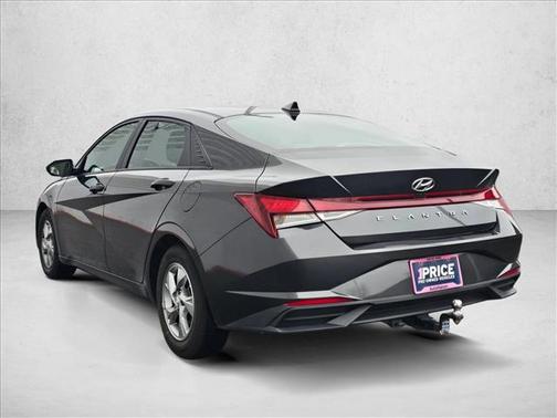 2023 Hyundai ELANTRA SE