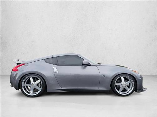 2017 Nissan 370Z Base