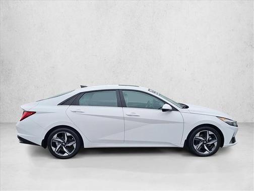 2023 Hyundai ELANTRA HEV Limited