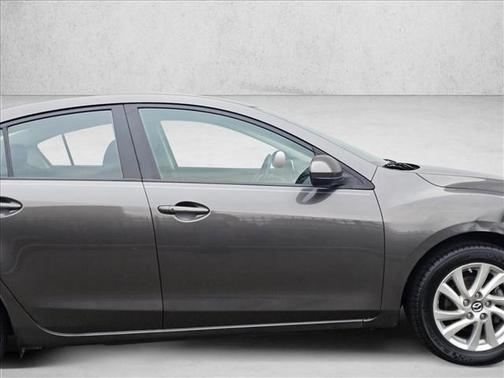 2013 Mazda Mazda3 i Touring