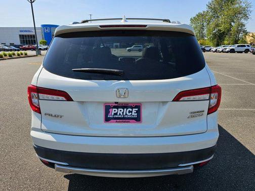 2019 Honda Pilot Touring 8-Passenger