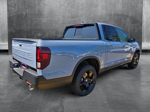 2025 Honda Ridgeline Black