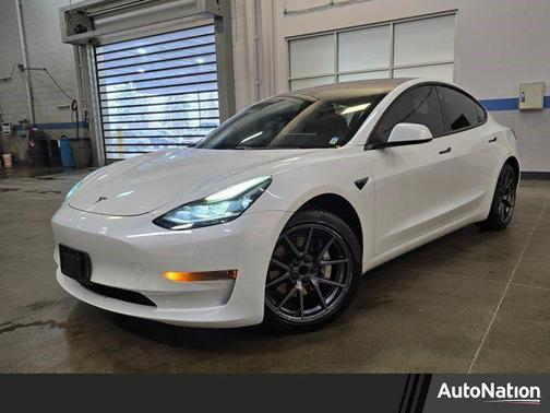 2021 Tesla Model 3 Standard Range Plus