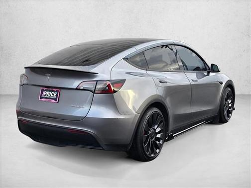 2024 Tesla Model Y Performance Dual Motor All-Wheel Drive
