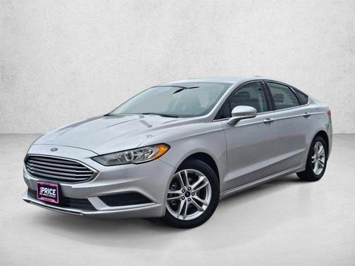 Ingot Silver Metallic 2018 Ford Fusion SE