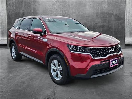2022 Kia Sorento LX