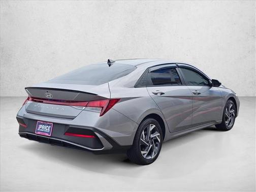 Fluid Metal 2025 Hyundai ELANTRA Sport