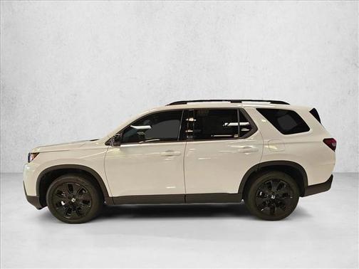Platinum White Pearl 2026 Honda Pilot Black Edition