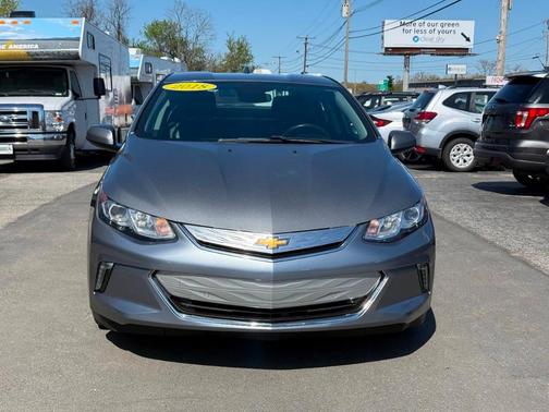 2018 Chevrolet Volt LT