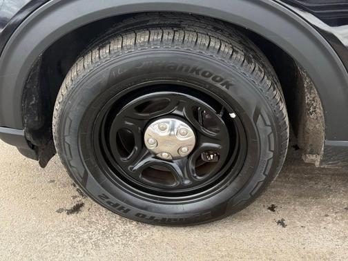 2022 Ford Utility Police Interceptor Base