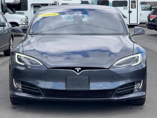 2021 Tesla Model S Long Range