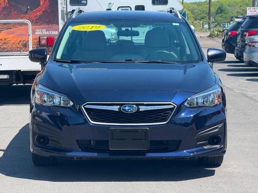 2019 Subaru Impreza 2.0i Premium