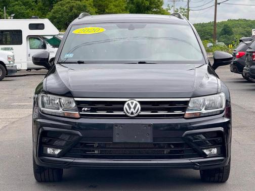 2020 Volkswagen Tiguan 2.0T SE R-Line Black