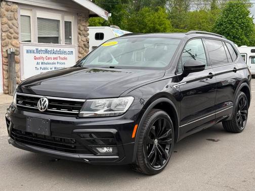 2020 Volkswagen Tiguan 2.0T SE R-Line Black