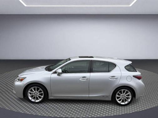 2013 Lexus CT 200h Base