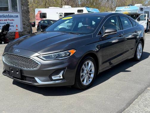 2019 Ford Fusion Energi Titanium