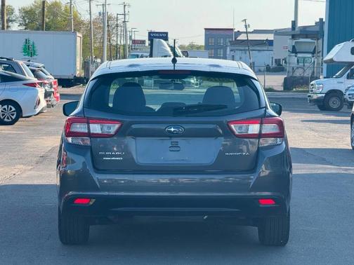 2018 Subaru Impreza 2.0i
