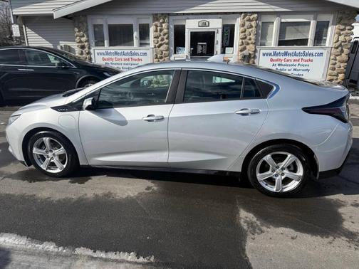 2017 Chevrolet Volt LT