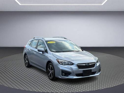 Ice Silver Metallic 2019 Subaru Impreza 2.0i Premium