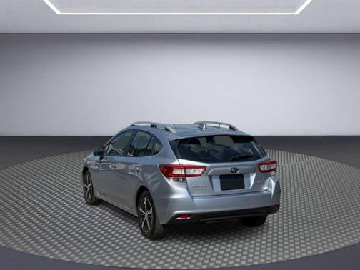 Ice Silver Metallic 2019 Subaru Impreza 2.0i Premium