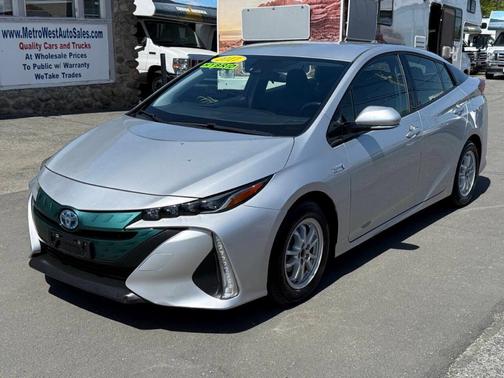 2017 Toyota Prius Prime Plus