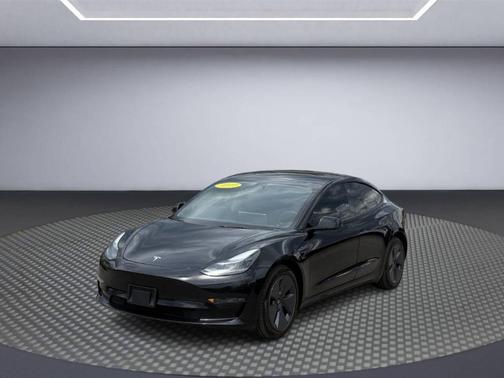 Black 2022 Tesla Model 3 Long Range