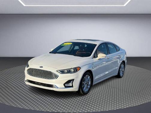 2019 Ford Fusion Energi Titanium