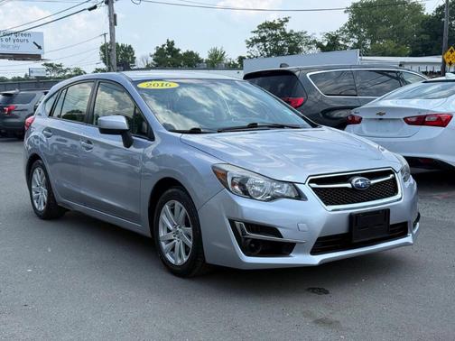 2016 Subaru Impreza 2.0i Premium