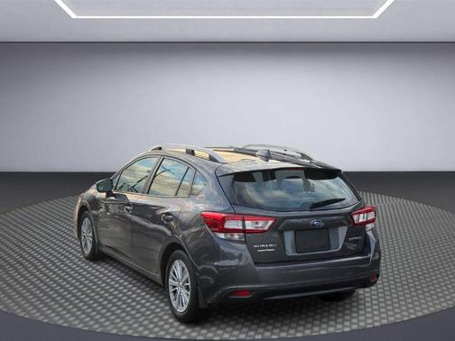 2018 Subaru Impreza 2.0i Premium