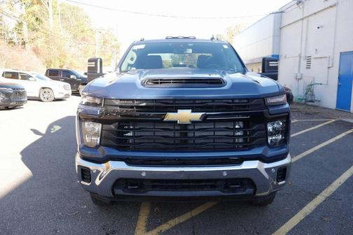 2026 Chevrolet Silverado 3500 WT
