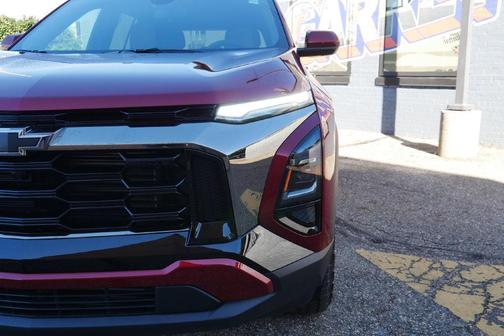 Radiant Red Tintcoat 2027 Chevrolet Equinox ACTIV AWD
