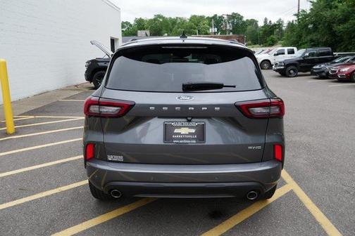 2023 Ford Escape ST-Line Elite