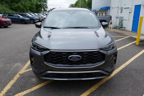 2023 Ford Escape ST-Line Elite