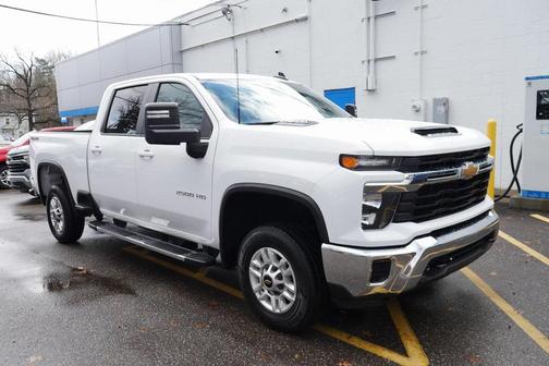 2024 Chevrolet Silverado 2500 LT