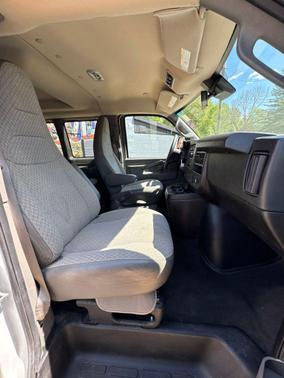 Summit White 2024 Chevrolet Express 3500 RWD 3500 Extended Wheelbase LT