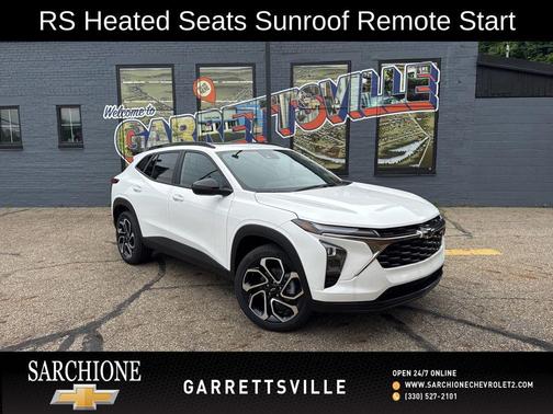 Summit White 2026 Chevrolet Trax FWD 2RS