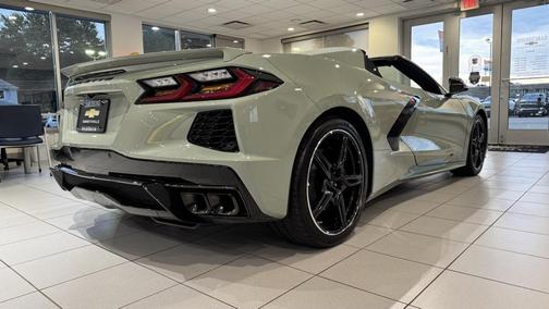 2024 Chevrolet Corvette Stingray w/2LT