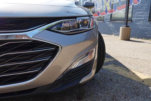 Mineral Gray Metallic 2024 Chevrolet Malibu FWD 2LT