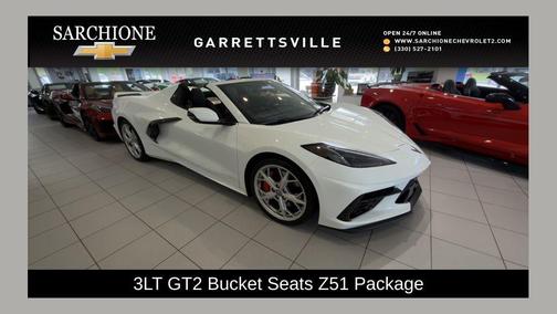 Arctic White 2021 Chevrolet Corvette Stingray w/3LT