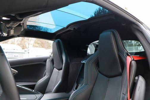 2020 Chevrolet Corvette Stingray w/2LT